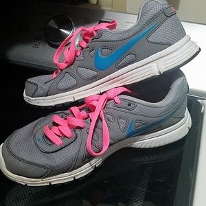 Nike tennis shoes.